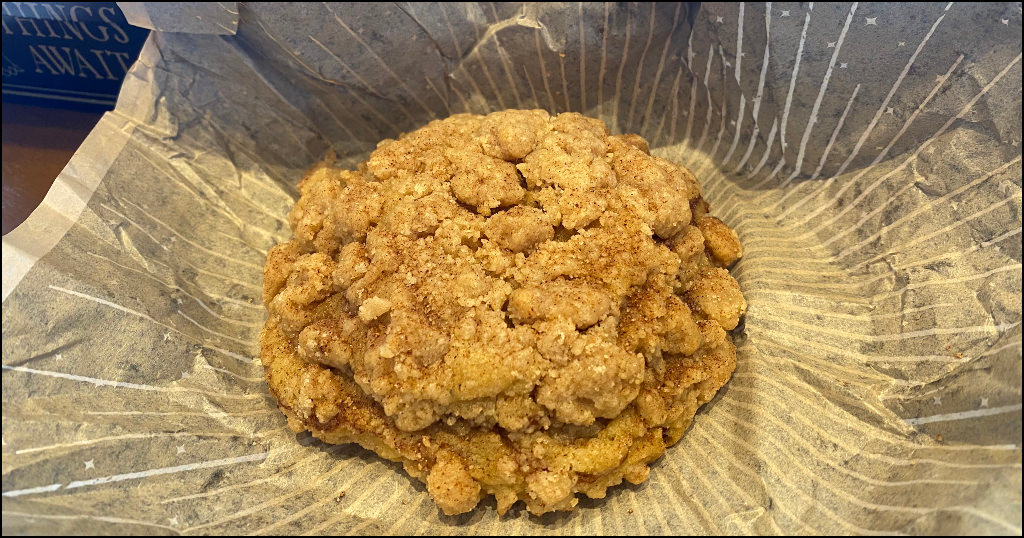 Breakfast cookie known as the coffee cake cookie! It's delicious for breakfast, lunch or dinner!