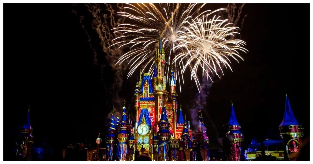 Fireworks in Magic Kingdom (Photo by Brian McGowan/unsplash.com)