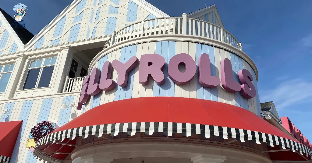 Jellyrolls dueling pianos bar on Disney's Boardwalk, open late!