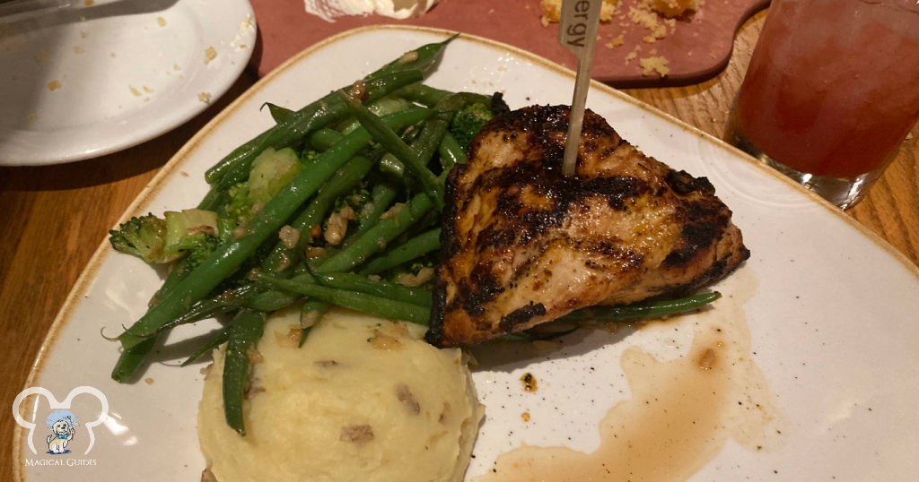 Boatwright's Dining Hall chicken with mashed potatoes and green beans marked for my sulfite allergy.