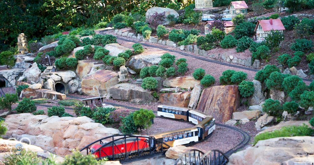 Working model train outside of the Germany Pavilion. 