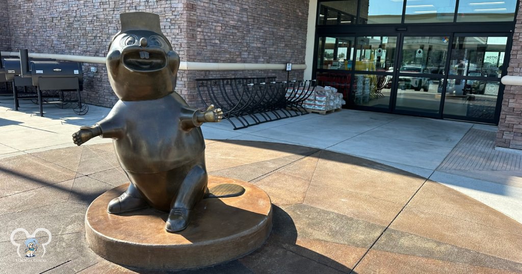 Each Buc-ee's has a statue of their mascot out front.